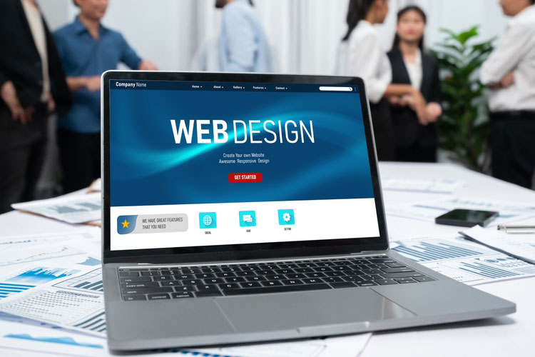 Custom Website Design vs Website Builders
